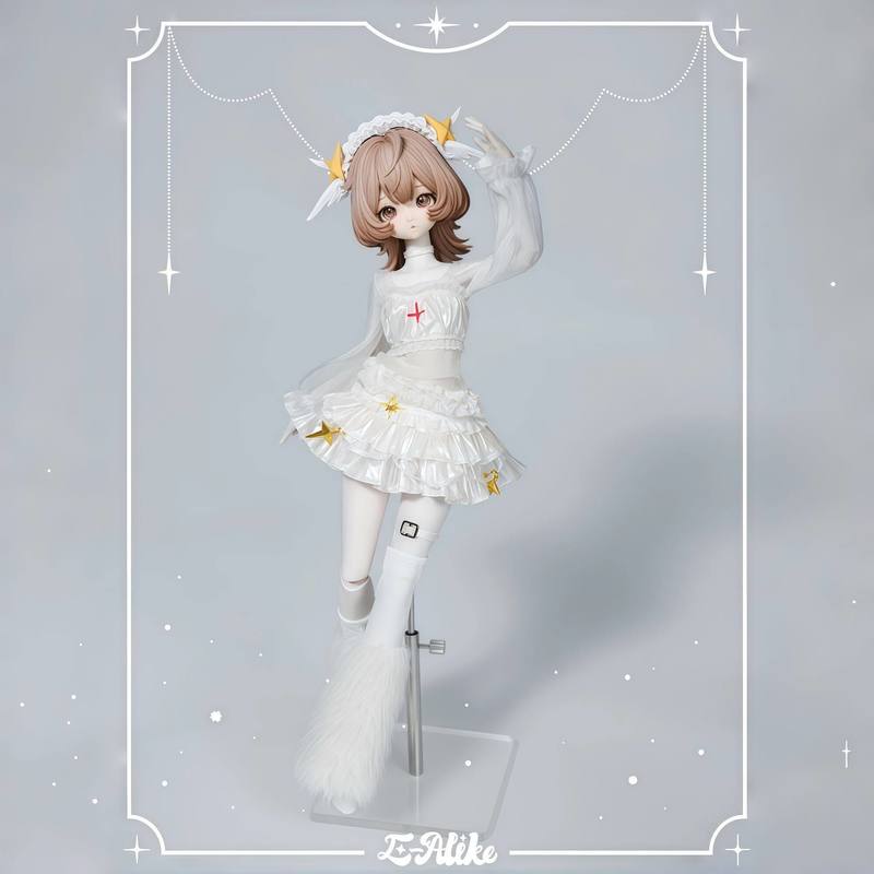 Genuine New E-Alike Girl Group - Model Kit Anime Girl recension och pris